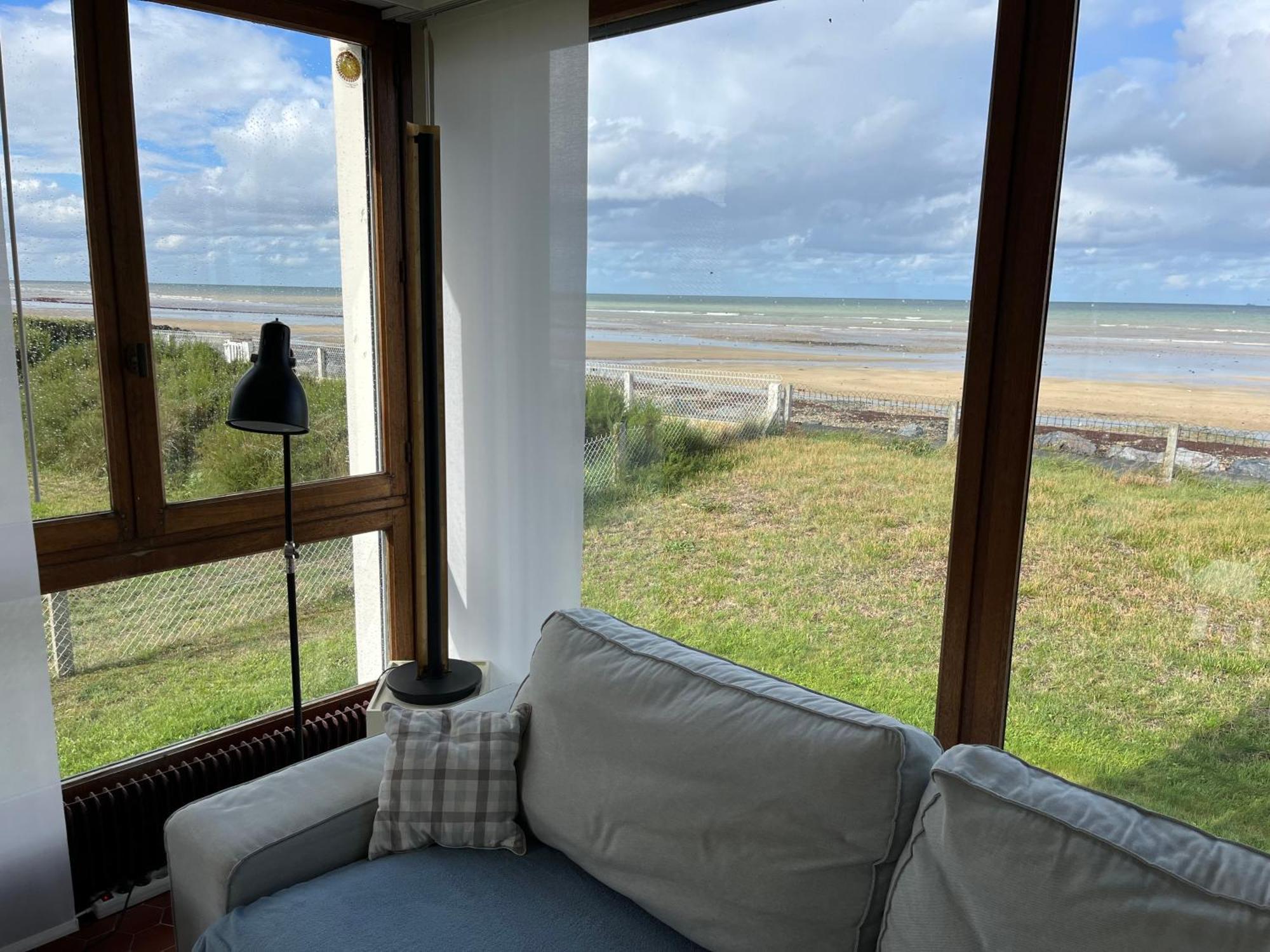 Villa D'Architecte - Les Pieds Dans L'Eau Ver-sur-Mer Luaran gambar